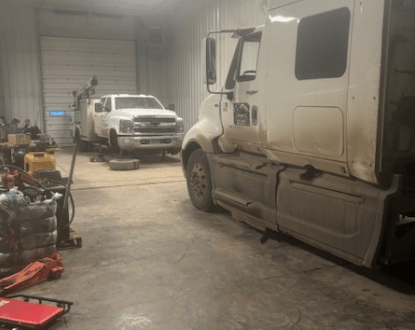 <p style="font-family: 'Poppins', sans-serif; font-weight: 700; font-size:24px;">TRUCK MAINTENANCE</p>